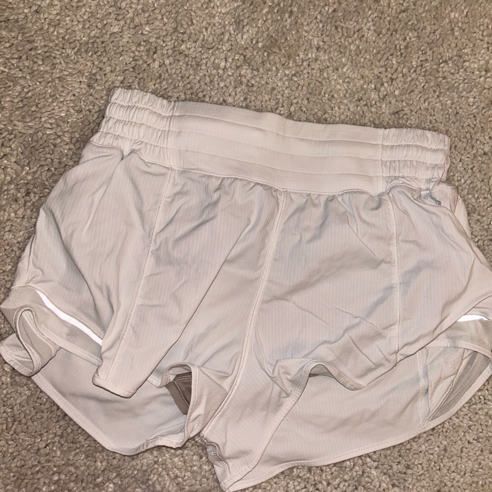 Lululemon Shorts- White - Picture 1 of 3